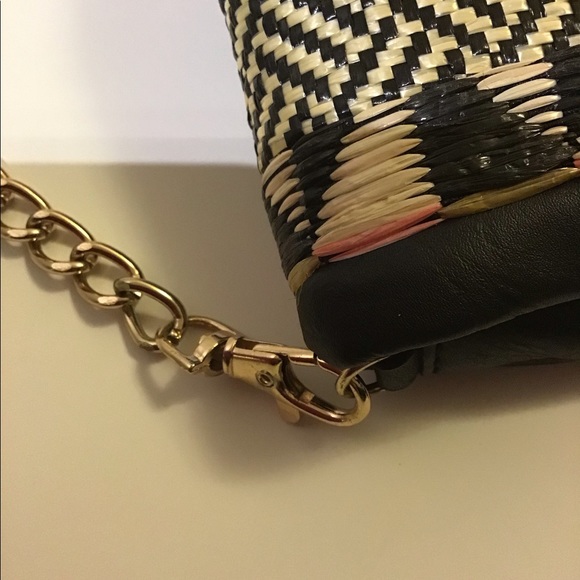 Aldo brown black hot pink textured folding clutch with removable heavy chain - Picture 14 of 14